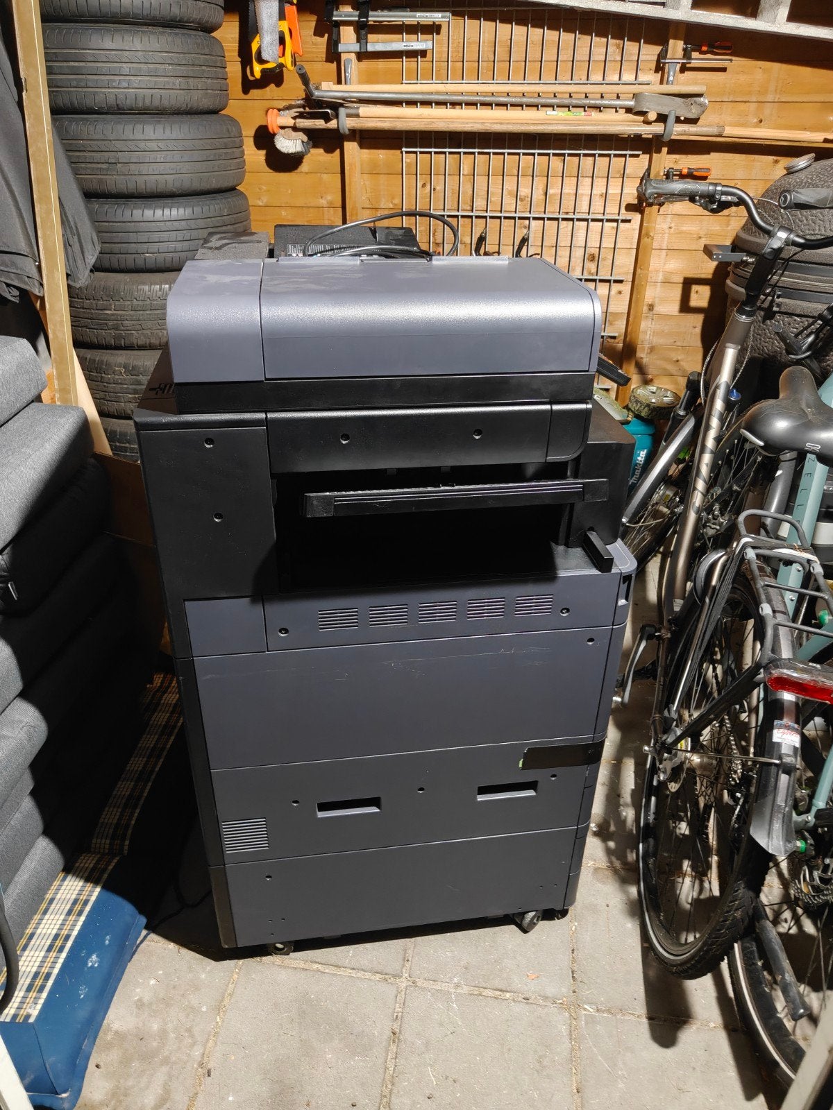 Kyocera TASKalfa 2552ci A3/A4 printer met 4 lades (defect), Computers en Software, All-in-one, Niet werkend, Kyocera, Laserprinter