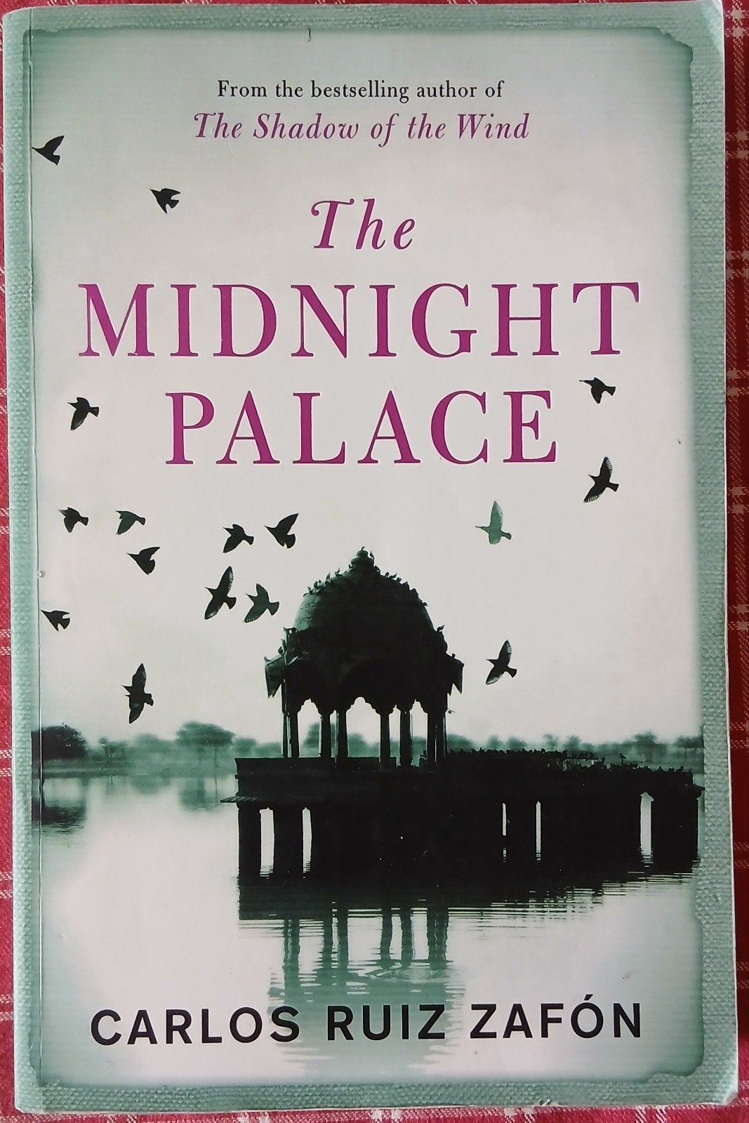 The Midnight Palace - Carlos Ruiz Zafón (Paperback), Ophalen of Verzenden, Gelezen, Carlos Ruiz Zafón