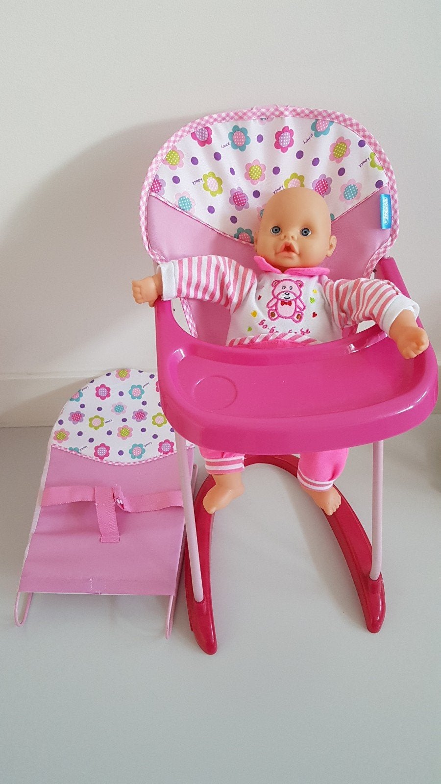 Babypop met kinderstoel en draagstoel, Kinderen en Baby's, Ophalen, Zo goed als nieuw, Babypop