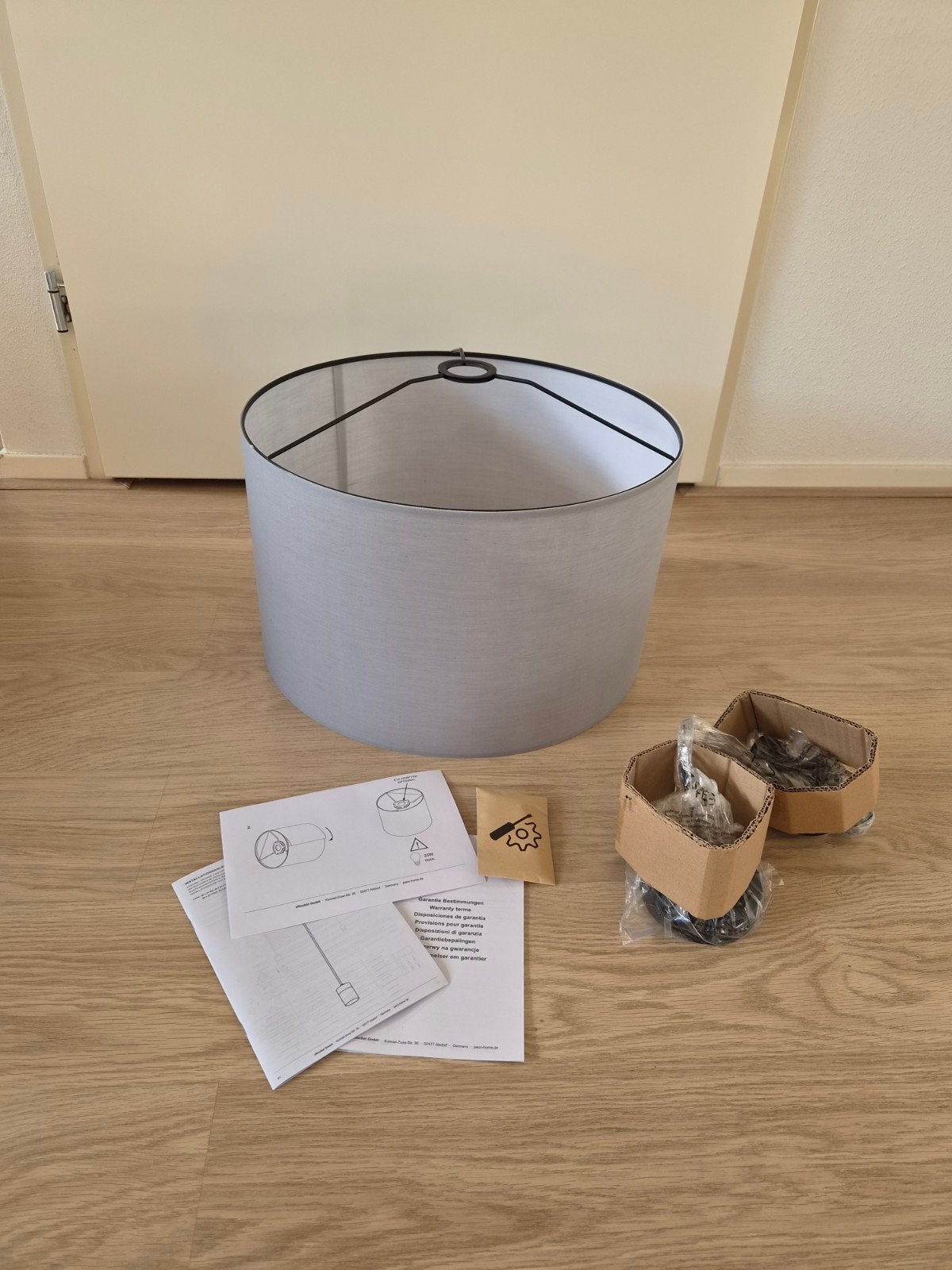 Nieuwe Paco Home Hanglamp Zwart/Grijs - 45 cm diameter, Ophalen of Verzenden, Nieuw, Metaal, Modern