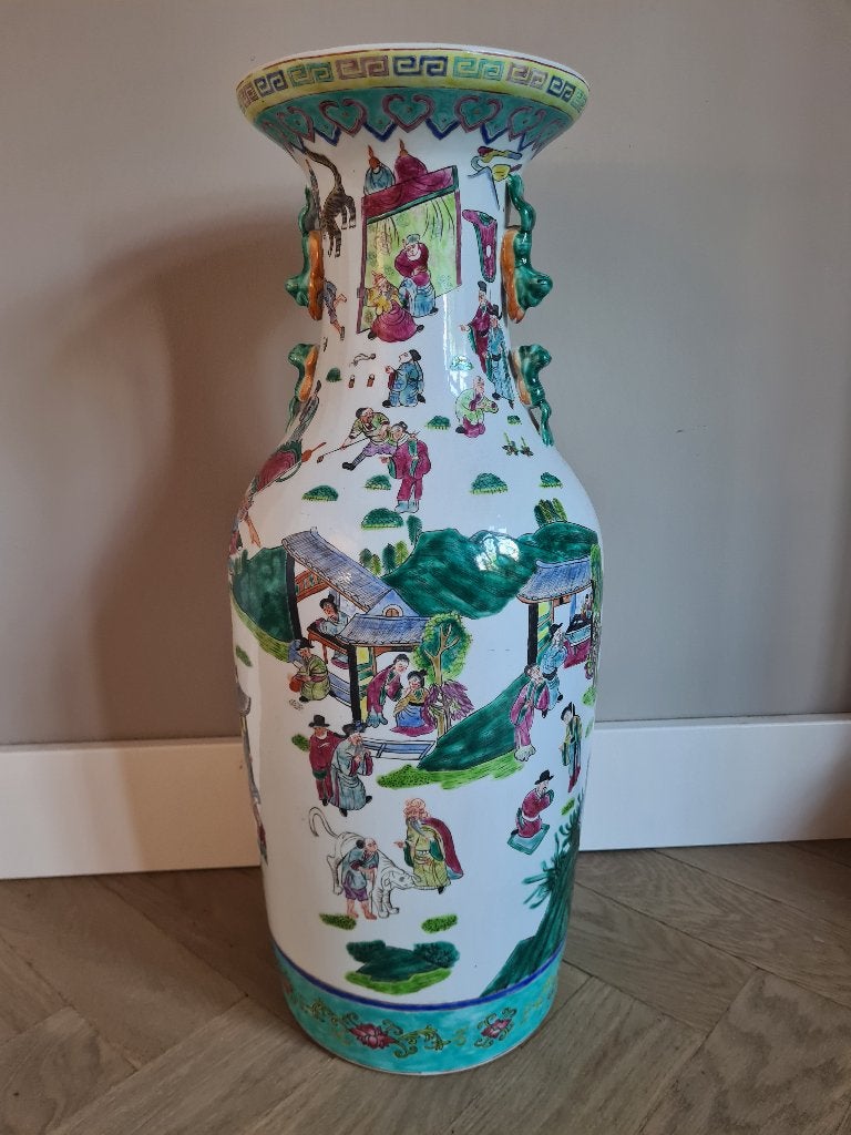 Grote Chinese Vloervaas Famille Rose – (Jingdezhen), Ophalen