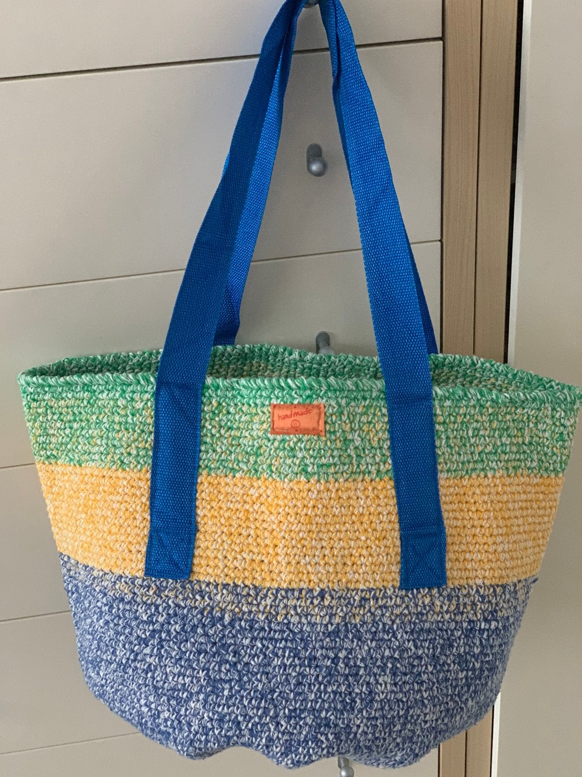 Prachtig gehaakte shopper groen geel blauw nieuw, Sieraden, Tassen en Uiterlijk, Tassen | Schoudertassen, Ophalen of Verzenden