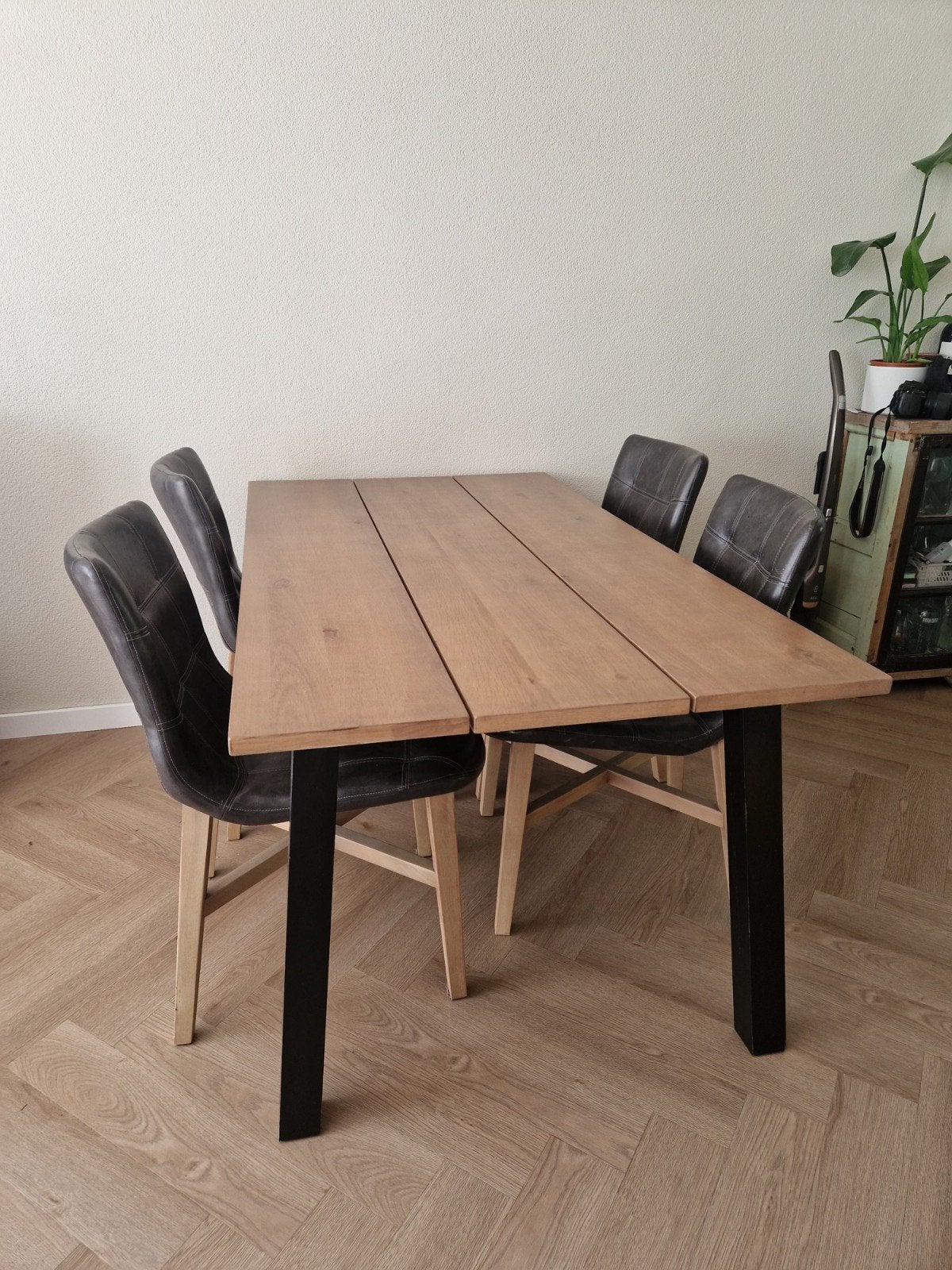Eettafel L160xB90xH75 - Dit jaar nog gelakt, Huis en Inrichting, Tafels | Eettafels, Ophalen, Gebruikt, 50 tot 100 cm, 150 tot 200 cm