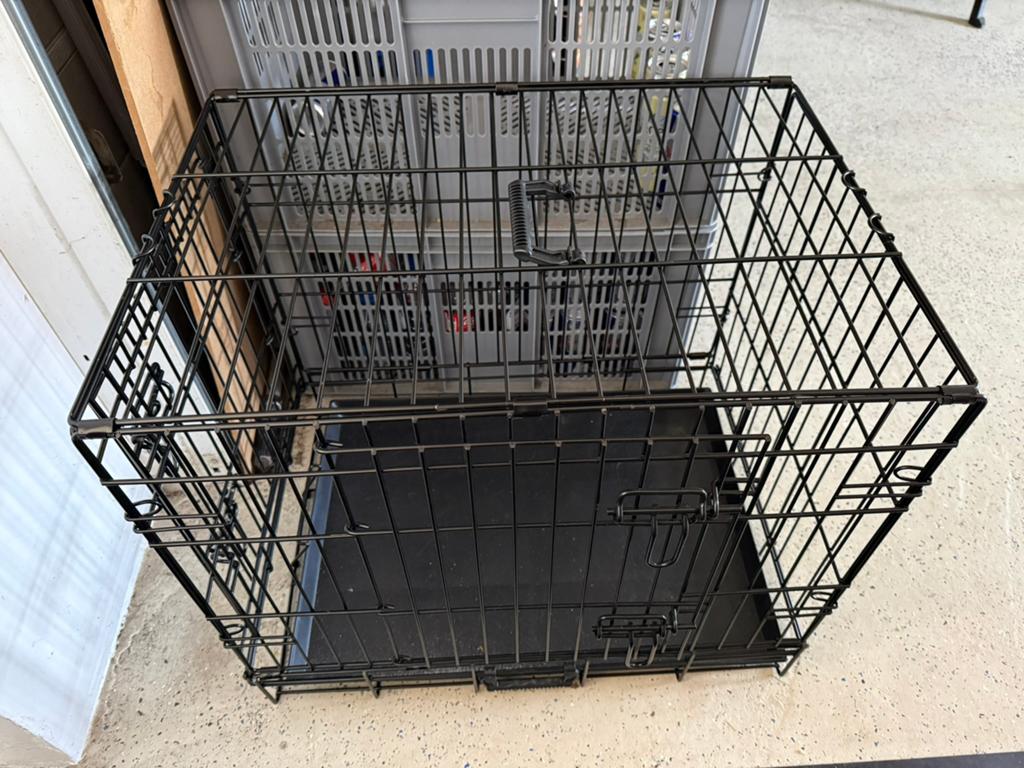 Bench, Dieren en Toebehoren, Ophalen, Hondenkennel, Minder dan 65 cm, Minder dan 75 cm