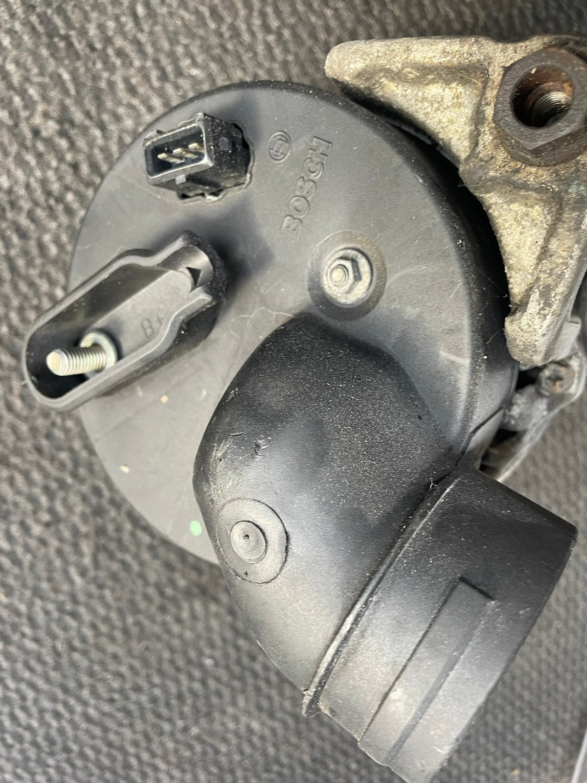 2 x Bosch Dynamo van een M52 oe BMW. Let op!! Beide defect!, Ophalen of Verzenden, Gebruikt, BMW