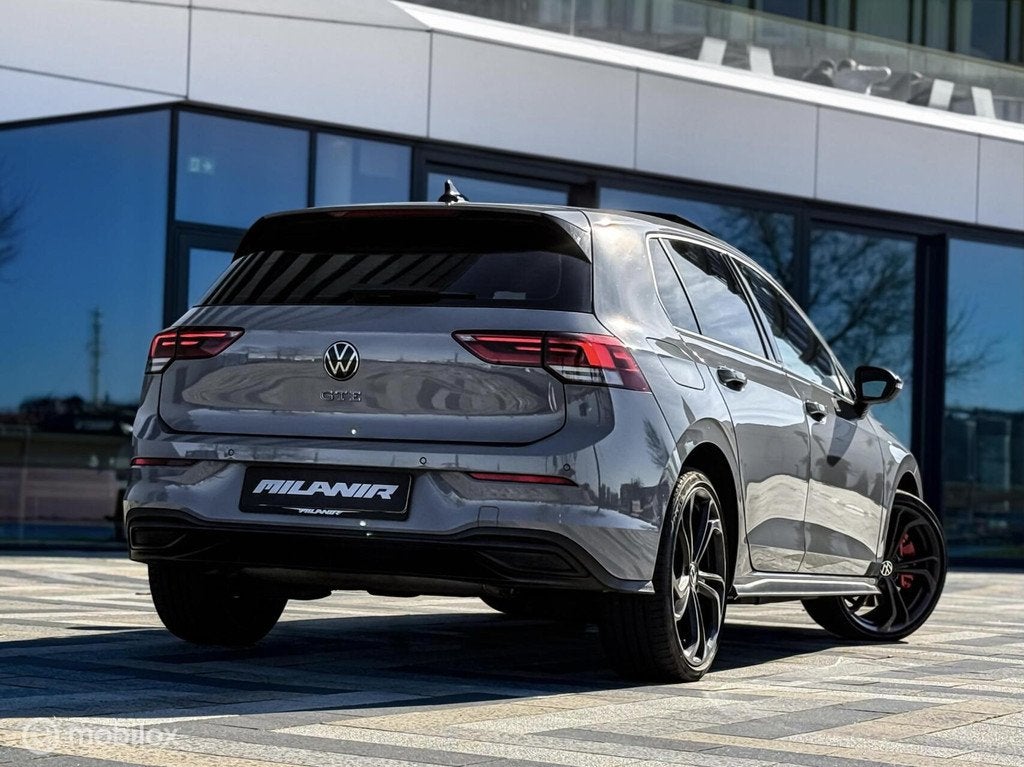 Volkswagen Golf 1.4 eHybrid GTE |Pano |19 INCH|ACC|Stuurverw, Stof, Gebruikt, Euro 6, 4 cilinders