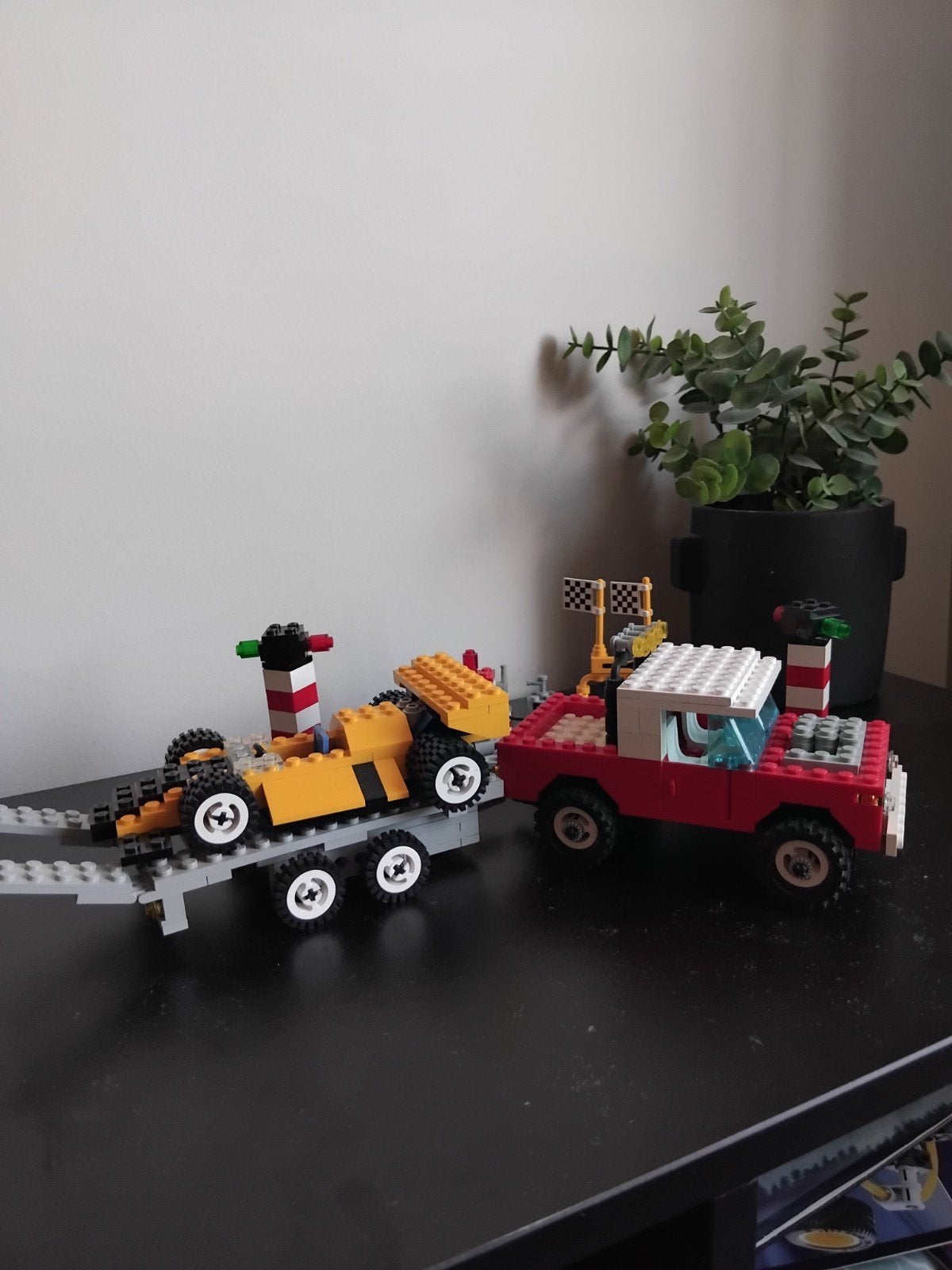 LEGO Basic 715 - Pick-up met Raceauto, Overige thema's, Ophalen of Verzenden, Zo goed als nieuw, Complete set