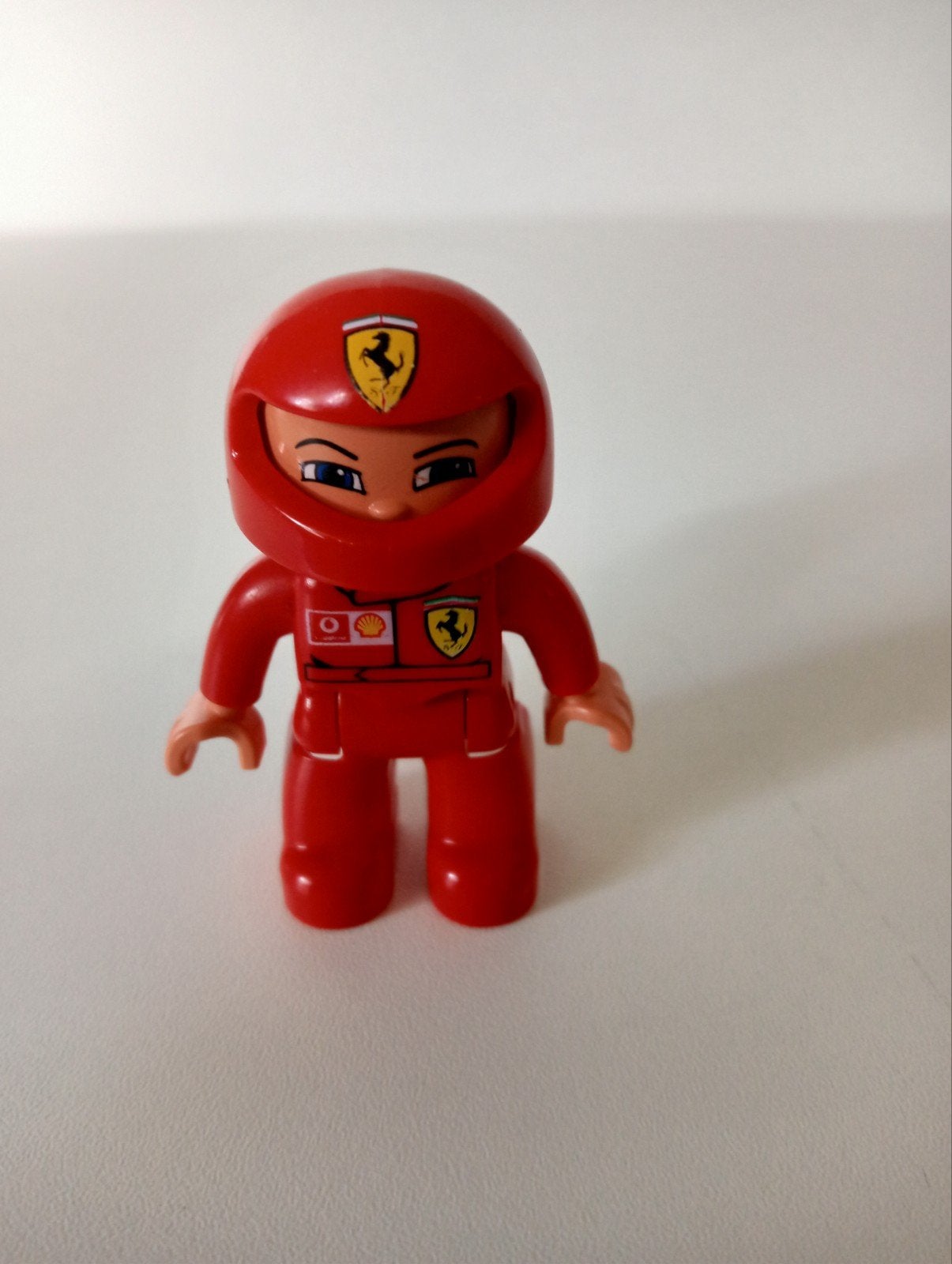 Duplo Ferrari coureur minifiguur, Overige thema's, Nieuw, Ophalen of Verzenden, Minifiguur