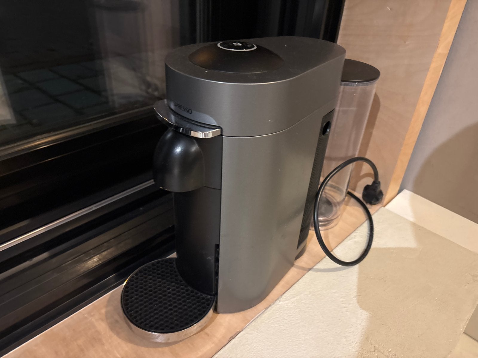 Nespresso Vertuo Plus koffiezetapparaat used, Ophalen, Gebruikt, Koffiemachine, 1 kopje