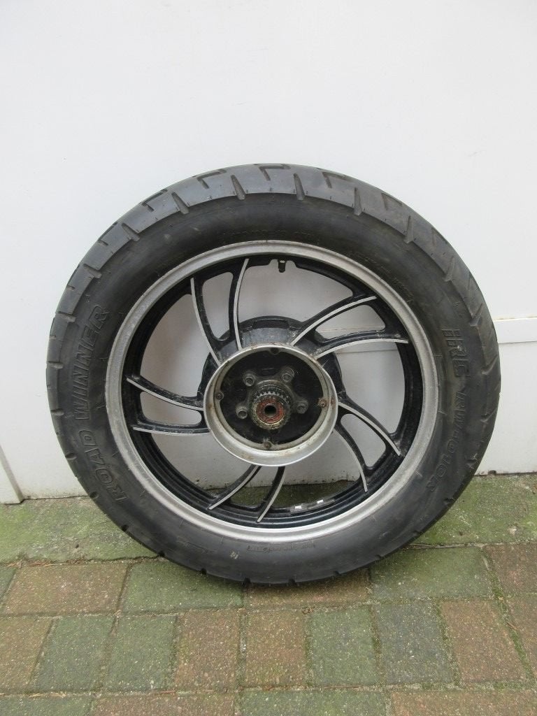Yamaha XJ750 achterwiel XJ 750 achter wiel velg achtervelg, Motoren, Tuning en Styling, Ophalen of Verzenden