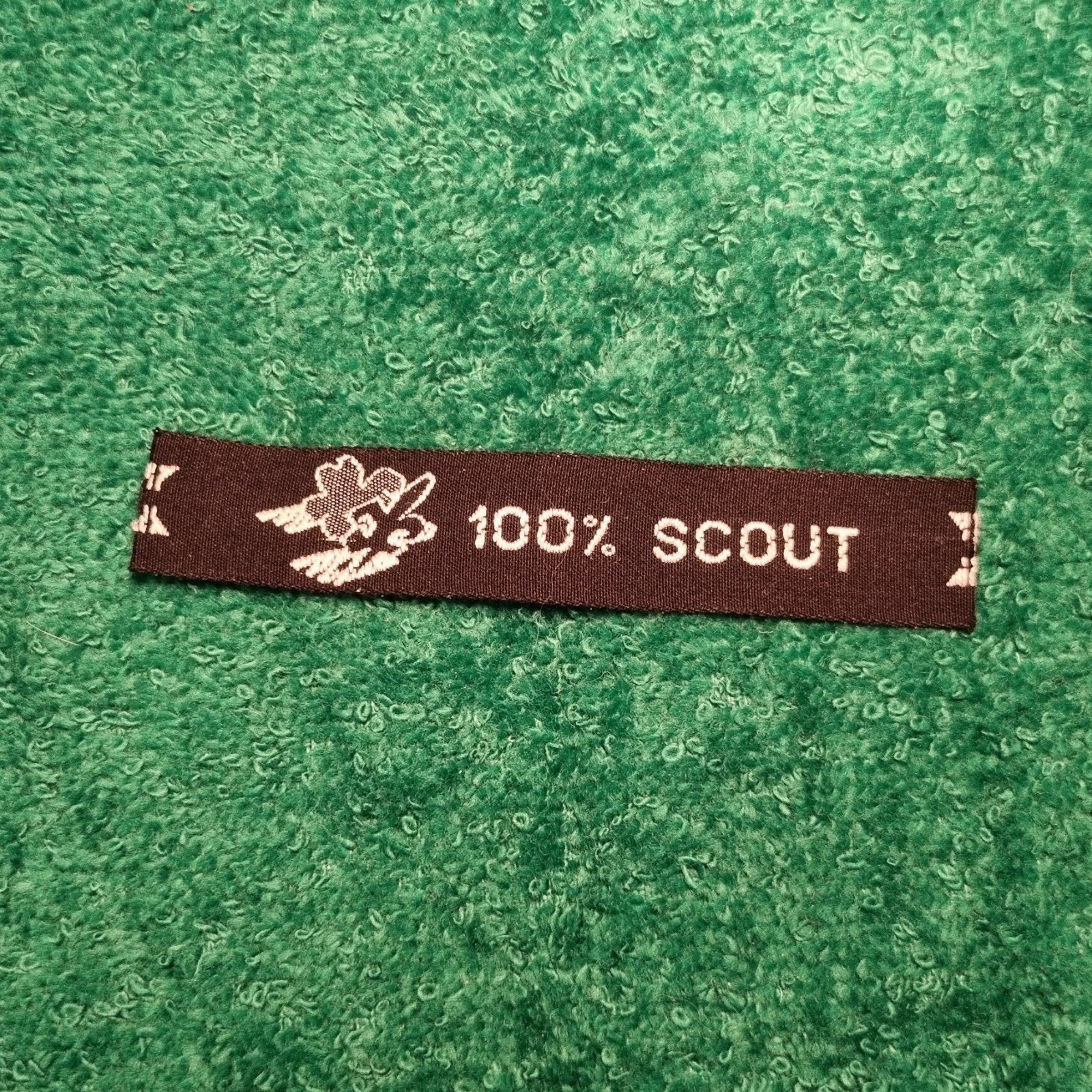 Scouting Naambandje "100% SCOUT" - Verzamelaarsitem, Verzenden, Nieuw, Embleem, Speld of Insigne