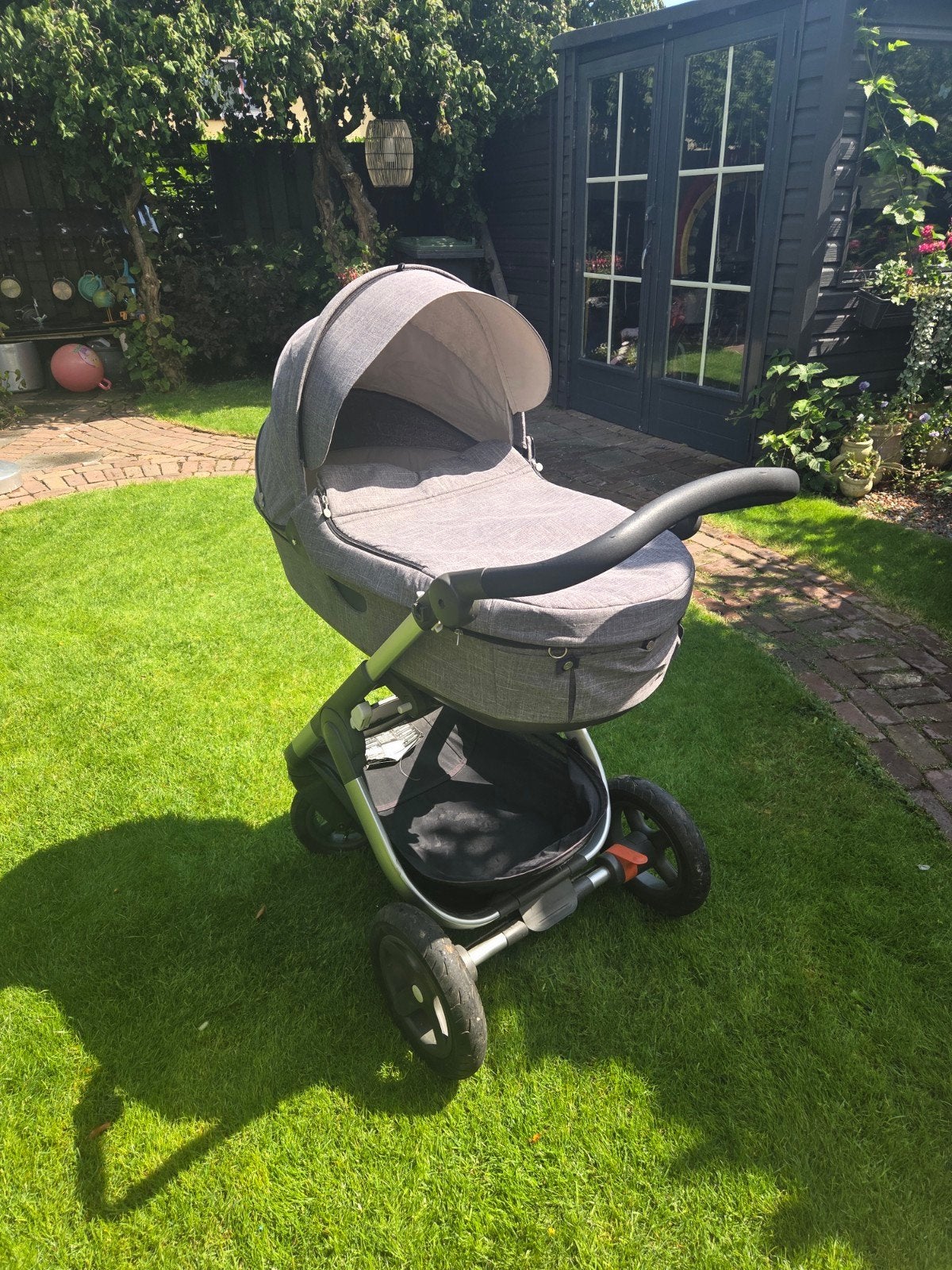 Stokke Combiwagen met reiswieg en zitje, Kinderen en Baby's, Kinderwagens en Combinaties, Ophalen, Gebruikt, Overige merken, Met reiswieg