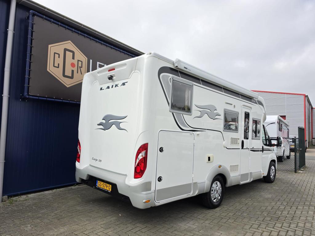 Laika Ecovip 309 Automaat,150pk Enkele bedden diesel kachel, Caravans en Kamperen, Campers, Automaat, Luifel, Ringverwarming, Fiat