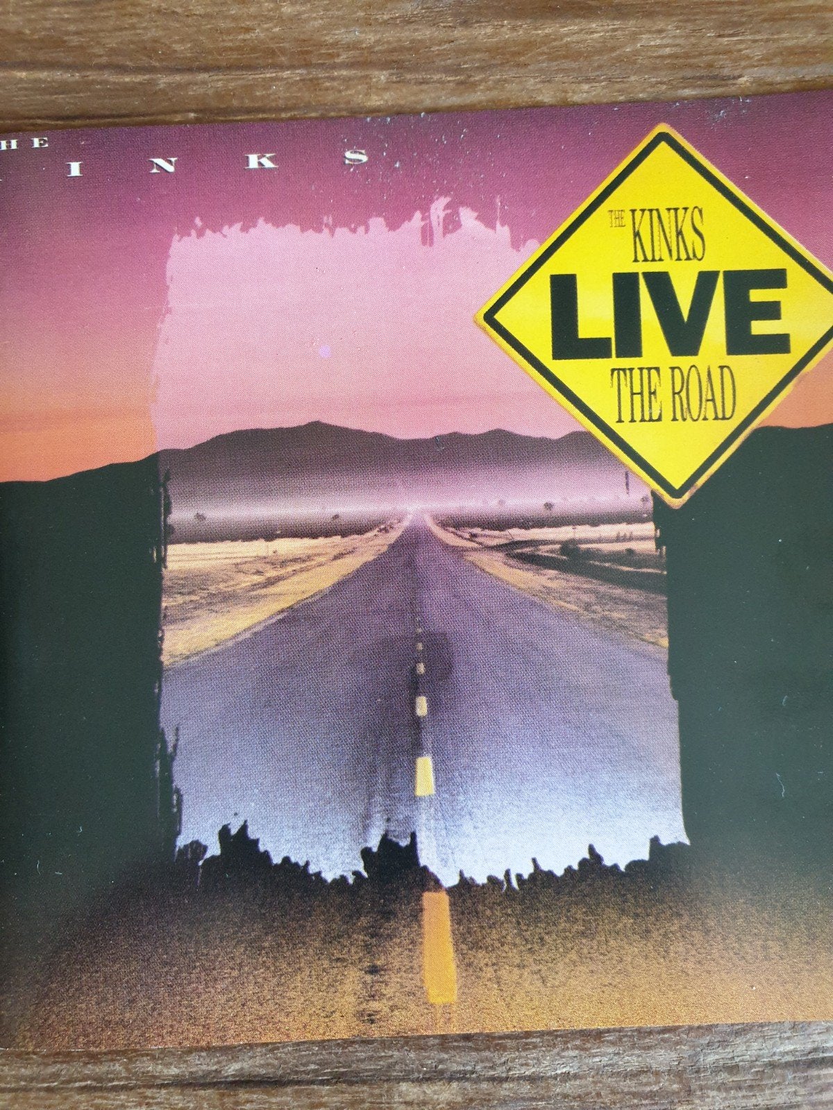 The Kinks - Live The Road CD, Inclusief boekje, Gebruikt, Ophalen of Verzenden, Live-album