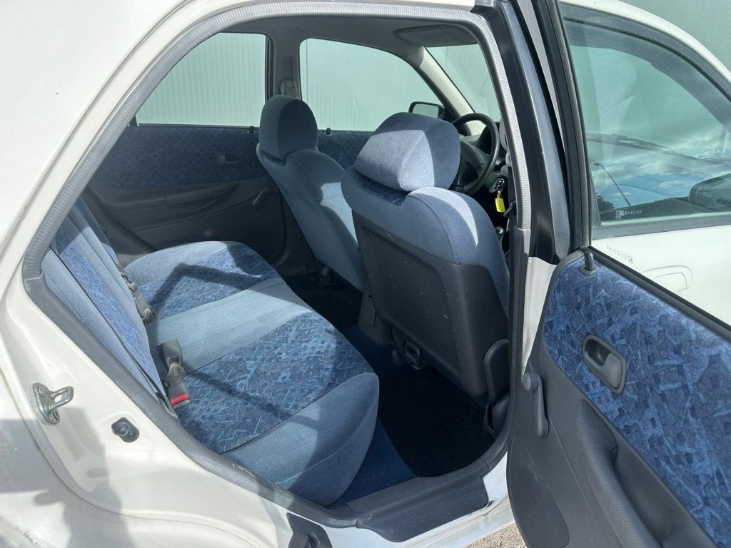 Mazda 323 1.5i GLX AIRCO | NAP ! (bj 2000), foto 11
