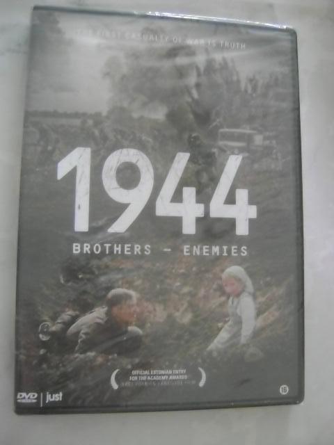 1944--brothers--enemies, Vanaf 16 jaar, Ophalen of Verzenden, Nieuw in verpakking, Oorlog of Misdaad