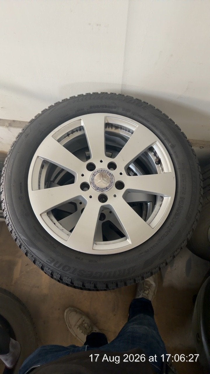 Mercedes-Benz 16 inch winterbanden met velgen, Ophalen, Gebruikt