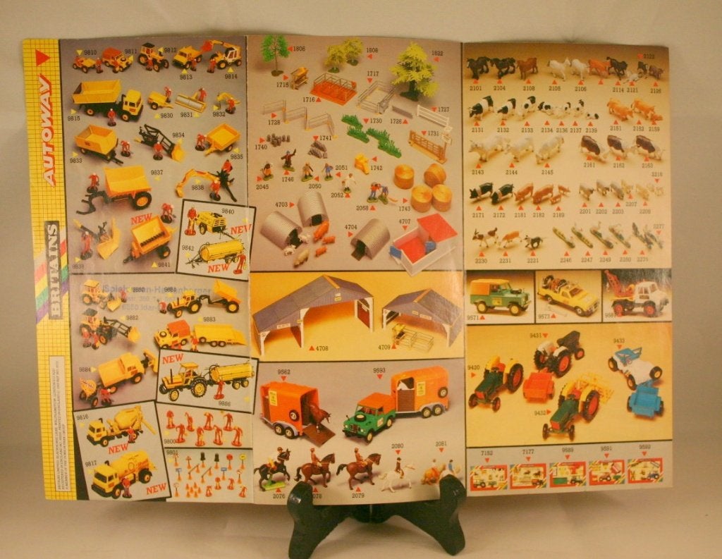 Britains  Folder Farm models, Hobby en Vrije tijd, Modelauto's | 1:32, Verzenden, Nieuw, Tractor of Landbouw, Britains