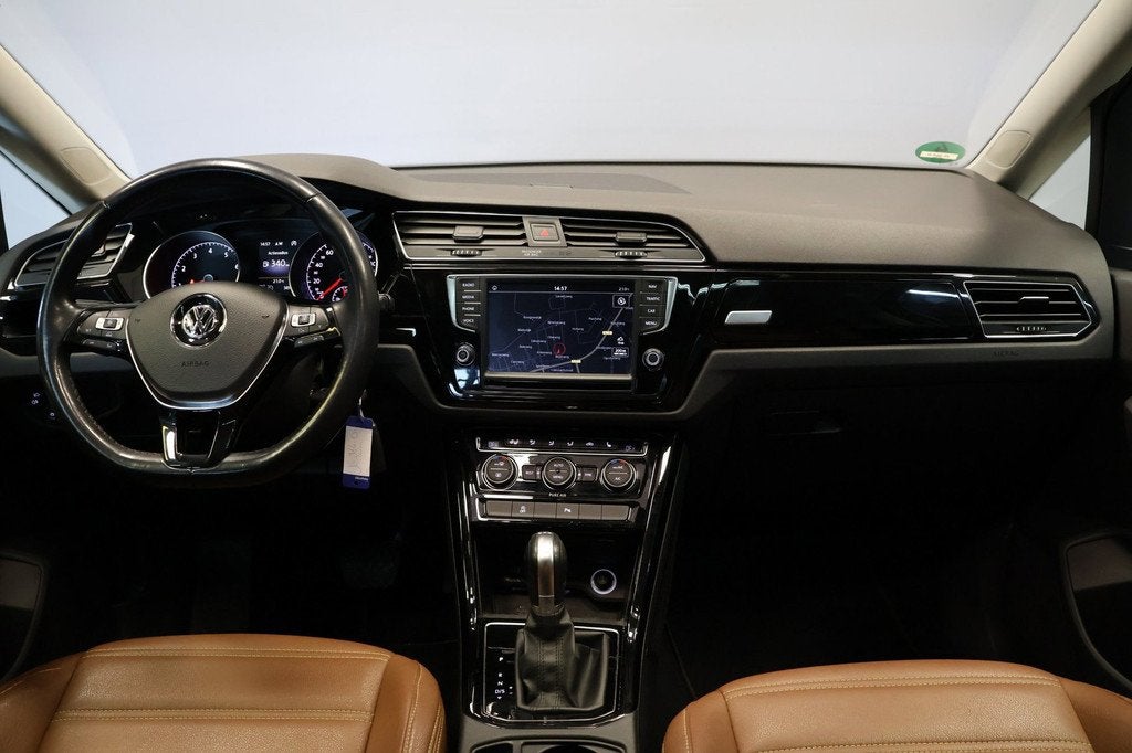 Volkswagen Touran 1.4 TSI Highline 7p |DSG|Pano|Carplay|Lede, Auto's, Volkswagen, Gebruikt, Euro 6, 4 cilinders, 150 pk
