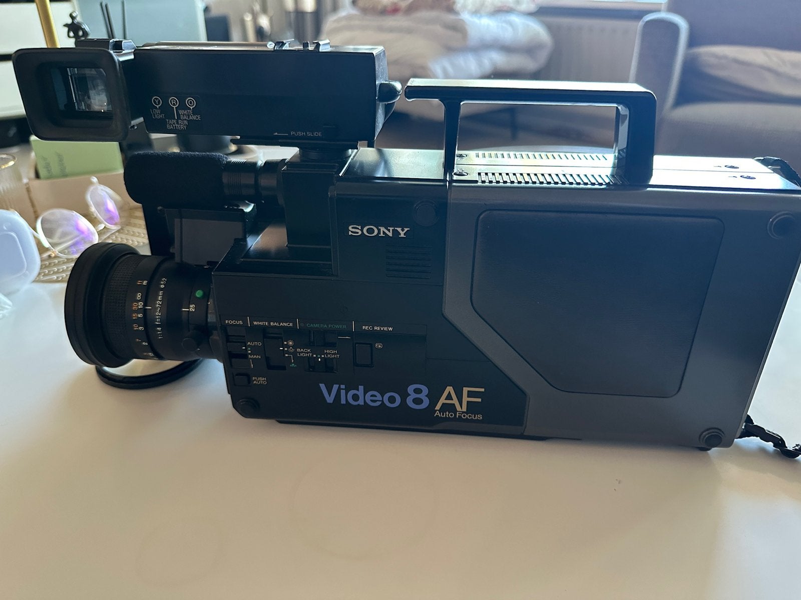 Foto 6 van Vintage Sony Video 8 AF Camcorder - Compleet met accessoires