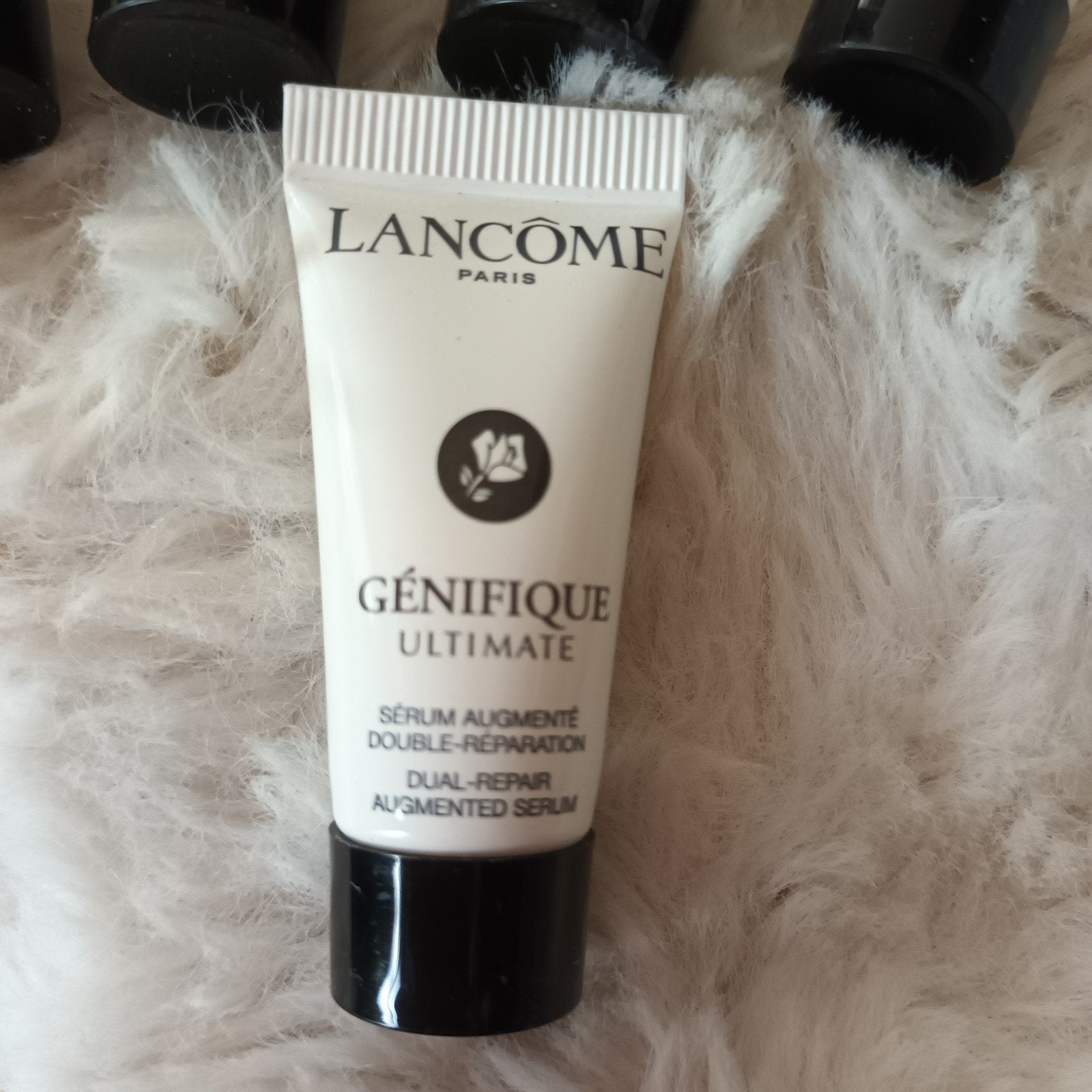 Foto 2 van LANCOME GENEFIQUE ultimate SERUM..5 stuks..nieuw