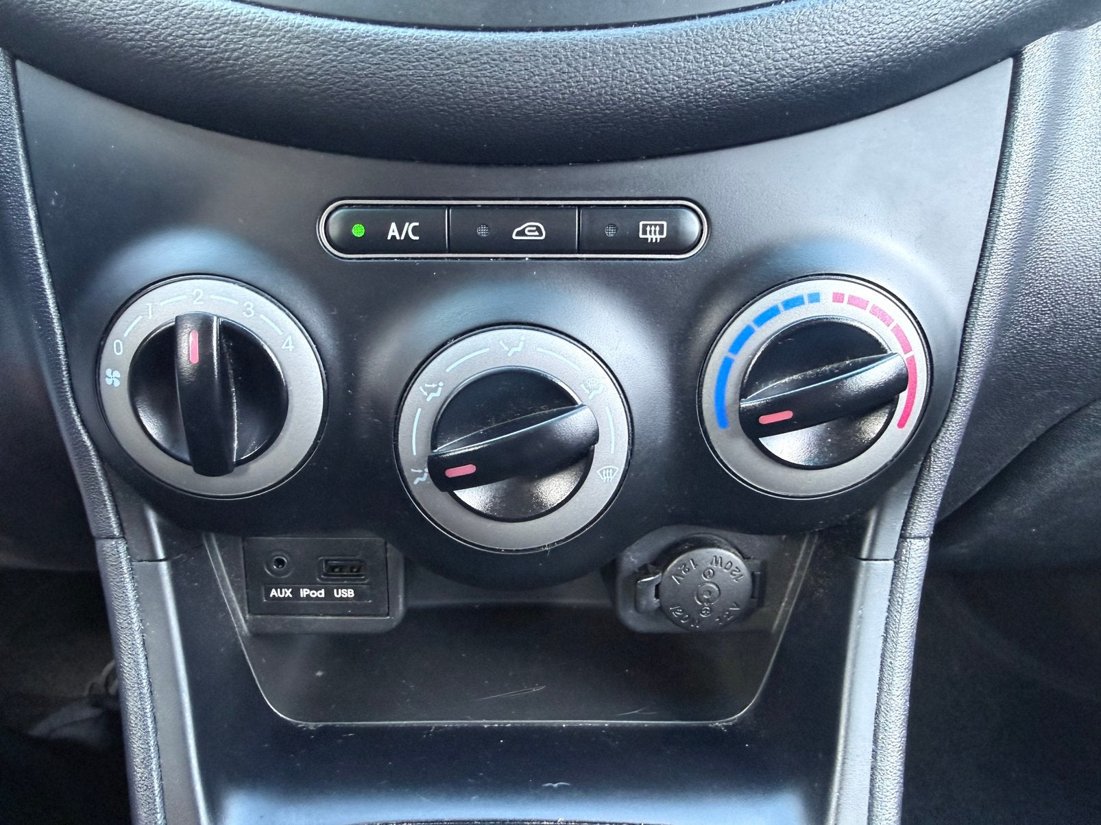 Foto 16 van Hyundai i10 1.0 || 84.996 KM NAP | Airco | 5-Deurs |APK 2027