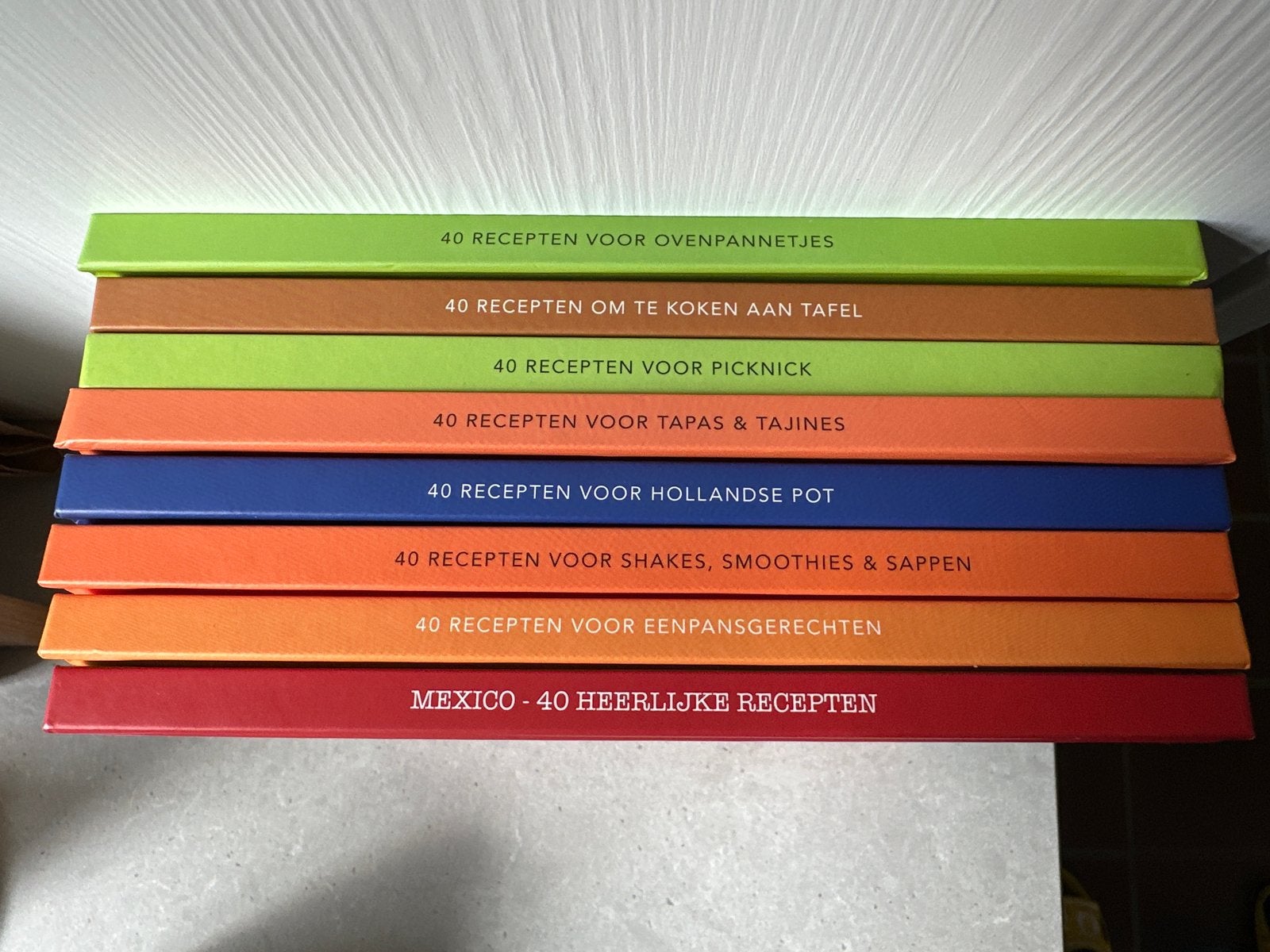 Kookboeken set: 40 Recepten voor diverse keukens en gerechte, Ophalen of Verzenden, Zo goed als nieuw, Nederland en België, Hoofdgerechten