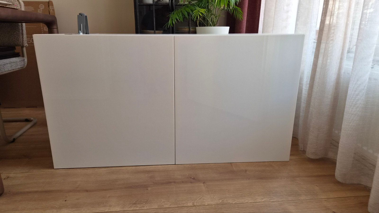 Bestå kast met hoogglans deuren, Ophalen, Gebruikt