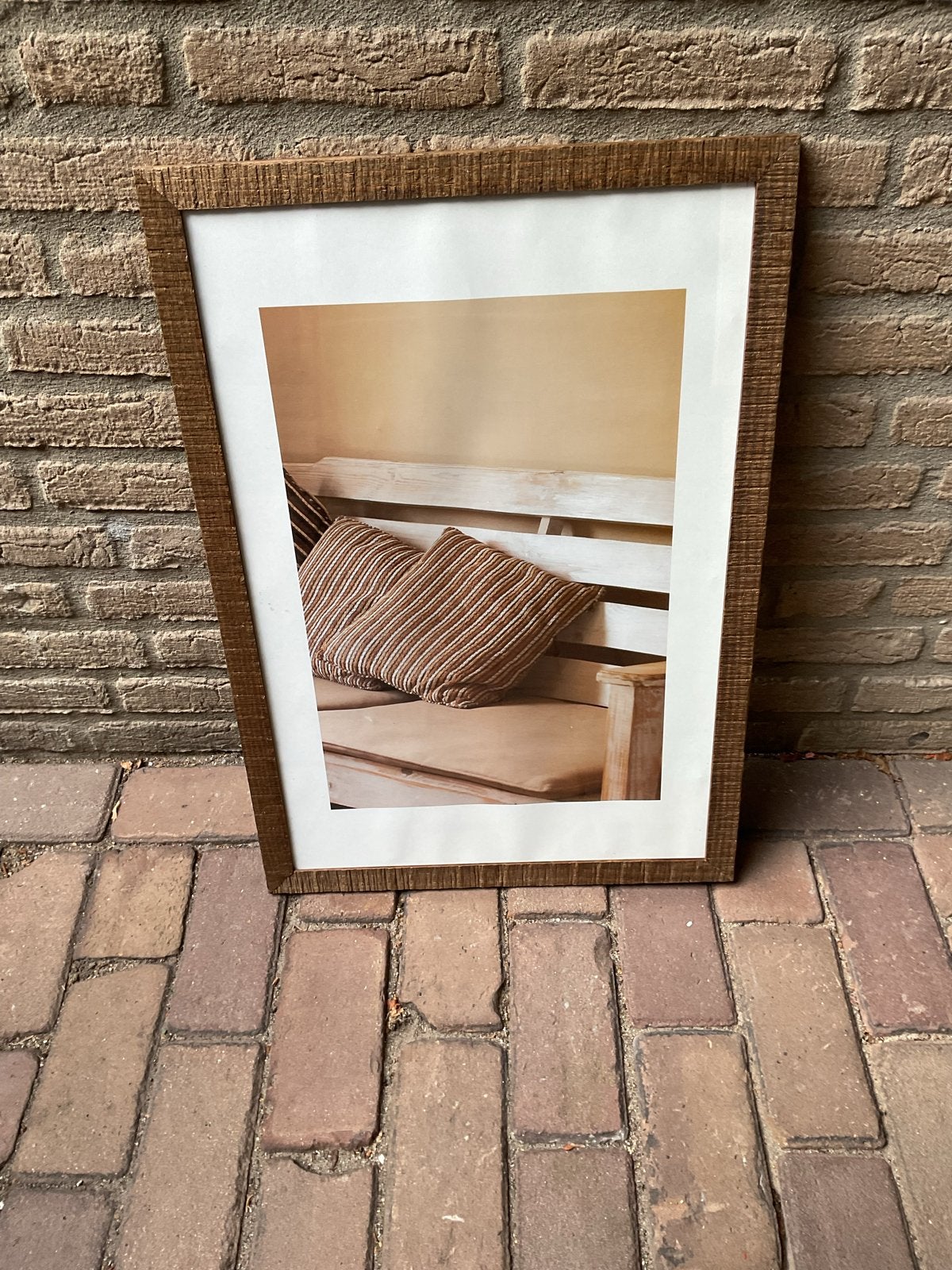 Houten fotolijst met afbeelding 45 x 65 cm, Huis en Inrichting, Bruin, Ophalen of Verzenden, Zo goed als nieuw, Fotolijst