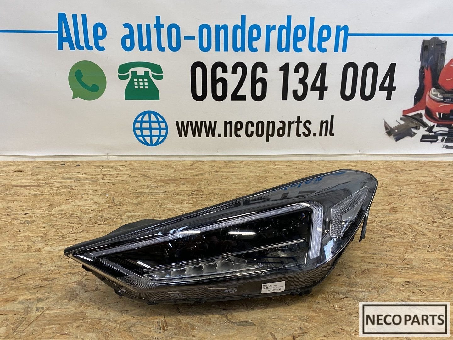 HYUNDAI TUCSON VOL LED KOPLAMP LINKS D792111A10 ORIGINEEL, Gebruikt, -, -, Ophalen of Verzenden