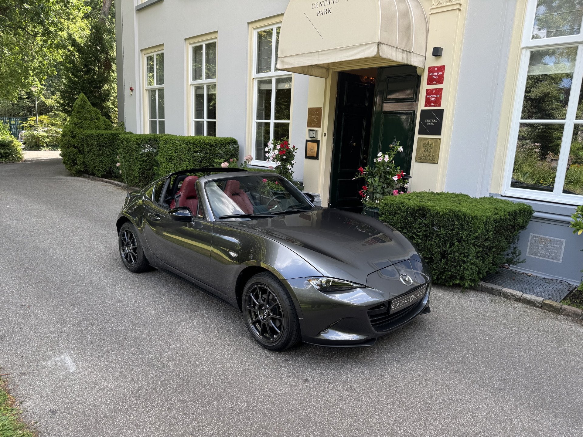 Mazda MX-5 RF 1.5 SkyActiv-G Edition 100 (bj 2020), Auto's, Mazda, Bedrijf, Te koop, MX-5 RF, ABS, Achteruitrijcamera, Airbags
