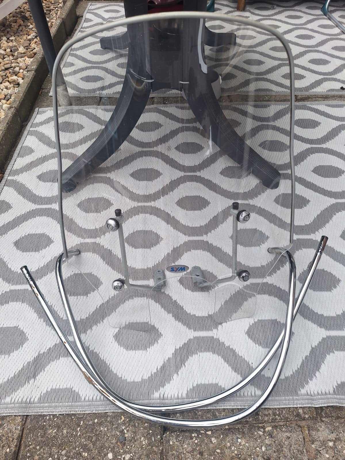 Te koop hoge windscherm en val beugels sym allo, Ophalen, Gebruikt