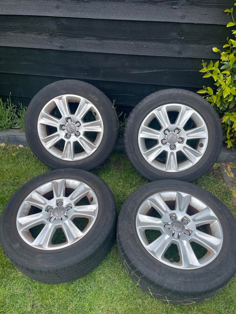 Velgen Audi A1 - Originele 15 inch velgen, Ophalen, Gebruikt, 15 inch, Velg(en)