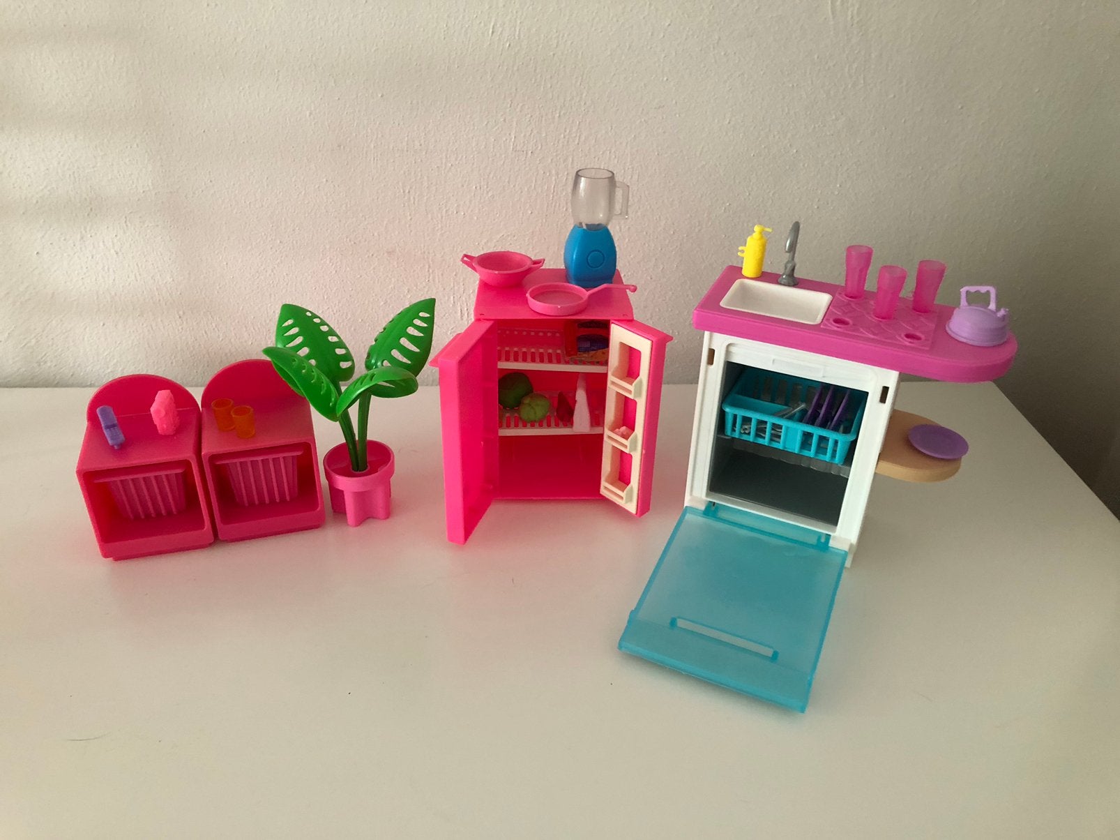 Keuken ( barbiemaat)  Nieuw en vintage door elkaar, Ophalen of Verzenden, Gebruikt
