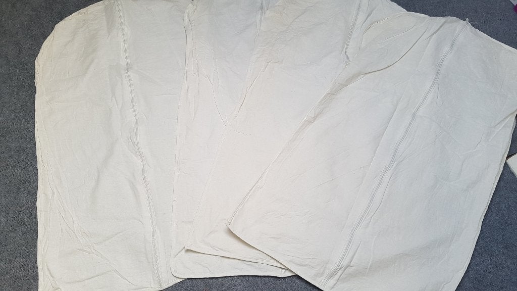 3 fris gewassen kledinghoezen met rits! 98 Cm  59 cm, Ophalen of Verzenden, Zo goed als nieuw