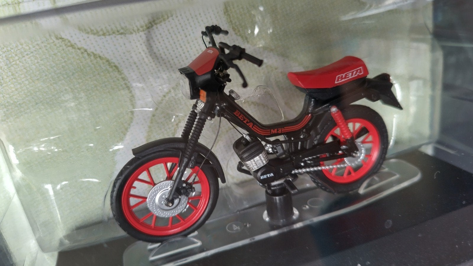 Beta M4 Brommer 1:18 Leonie Pol, Overige merken, Verzenden, ., Nieuw