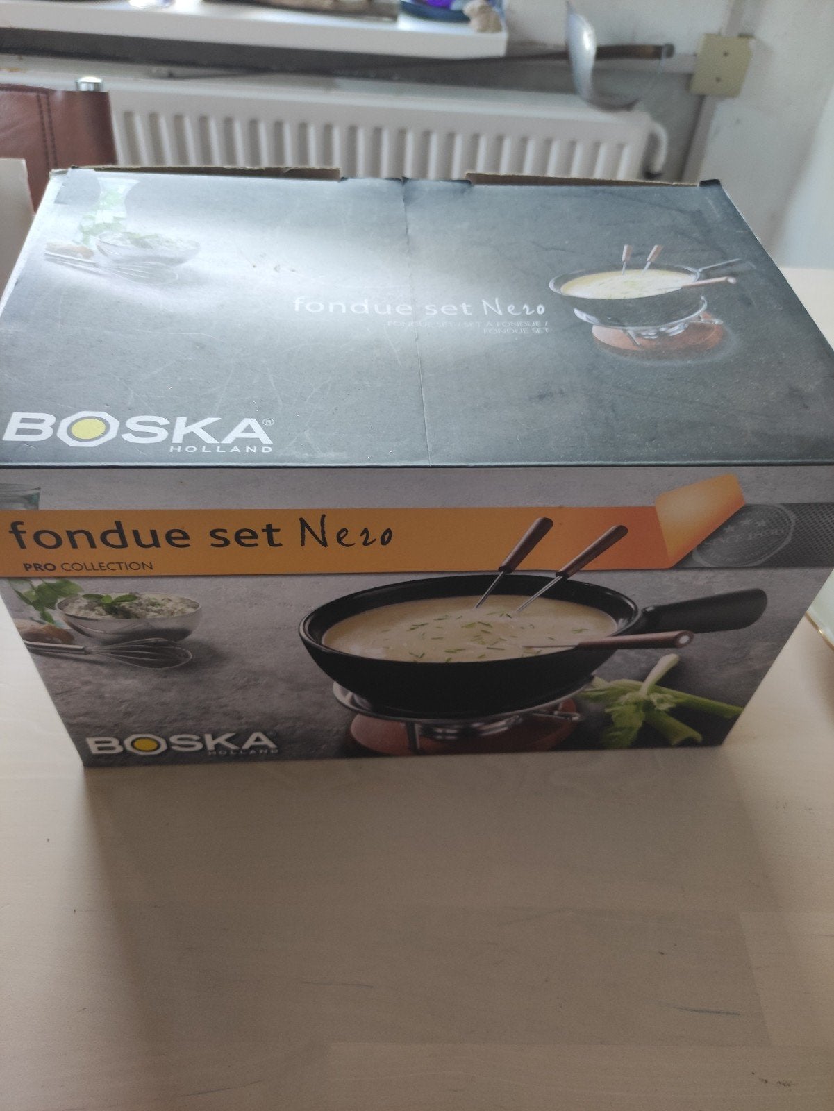 Nieuwe Boska Fondue Set Nero - Compleet en Ongebruikt, Ophalen of Verzenden, Nieuw, Brander, Fondueset
