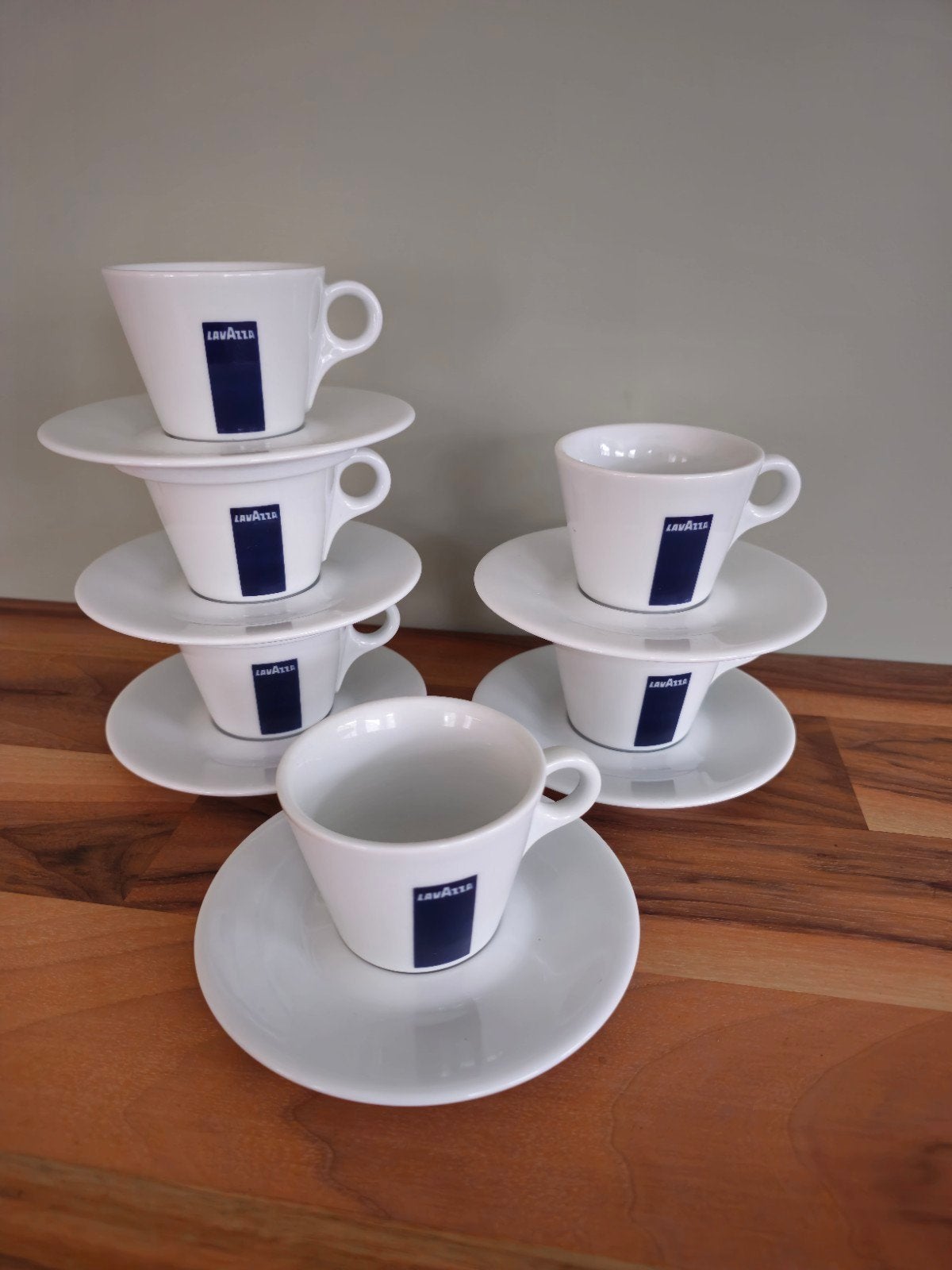 Z.G.A.N. 6x Lavazza Blu koffiekopjes met schotels, Overige merken, Ophalen of Verzenden, Zo goed als nieuw, Overige stijlen