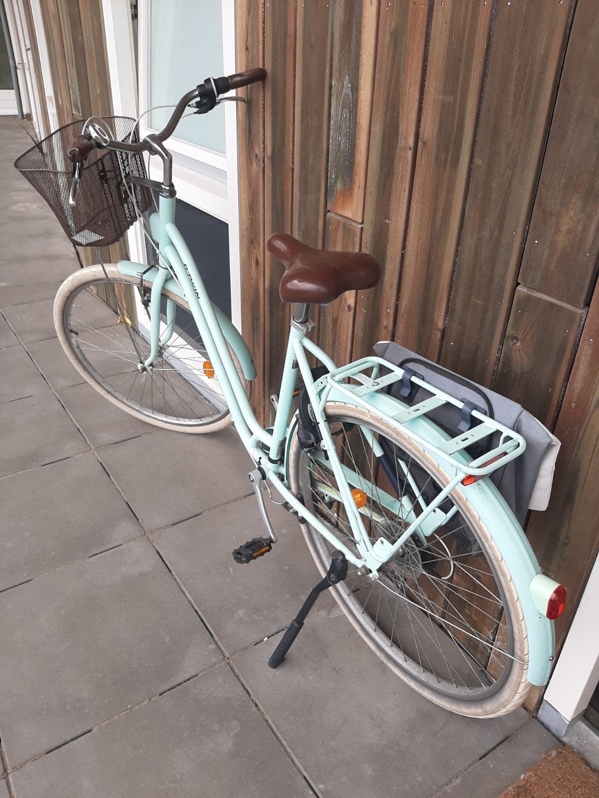B'TWIN Elops 520 fiets inclusief fietsmandje, Fietsen en Brommers, Velgrem, Versnellingen, Ophalen, Overige merken