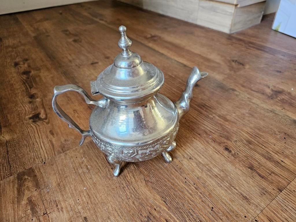 Originele Marokkaanse theepot - Zilverkleurig, Ophalen of Verzenden, Gebruikt