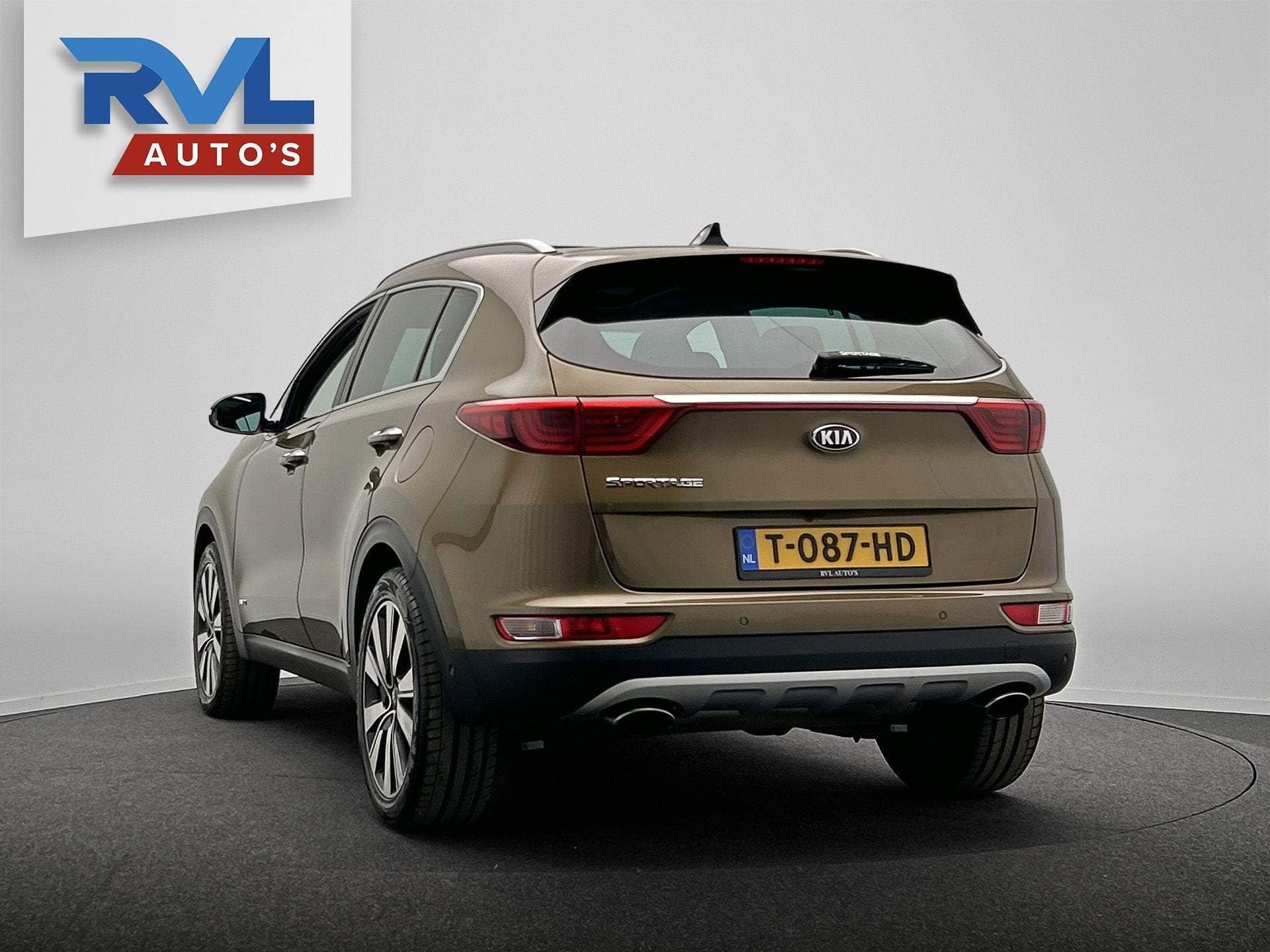 Kia Sportage 1.6 T-GDI 4WD GT-Line PlusLine | Pano/Dak | Led, Auto's, Gebruikt, 4 cilinders, Bi-Xenon koplampen, Leder