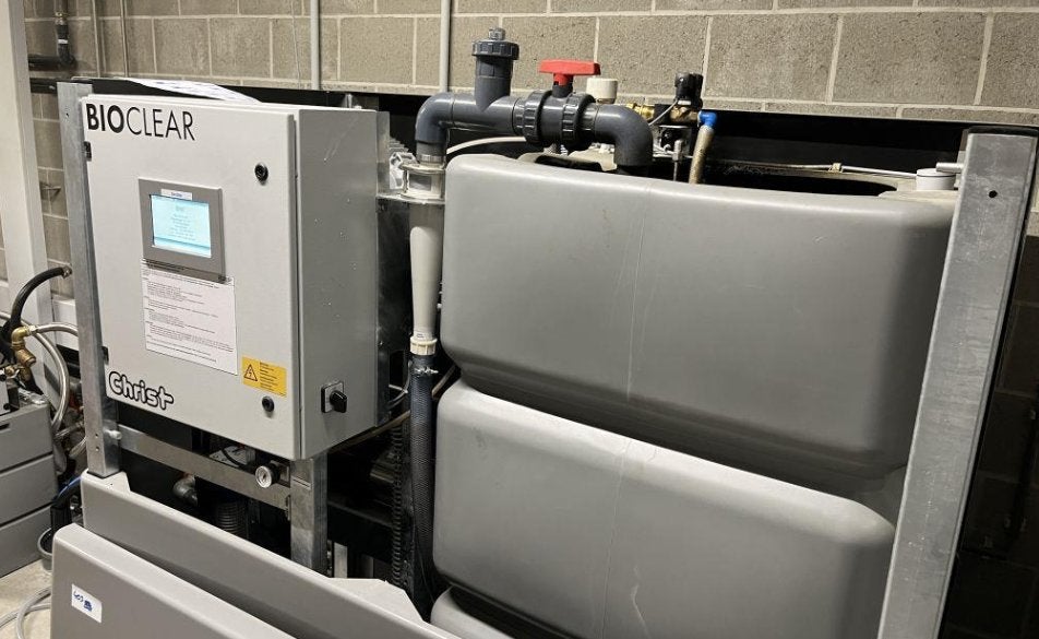 Christ Bioclear waterbehandeling installatie, Zakelijke goederen, Machines en Bouw | Onderhoud en Reiniging, Ophalen