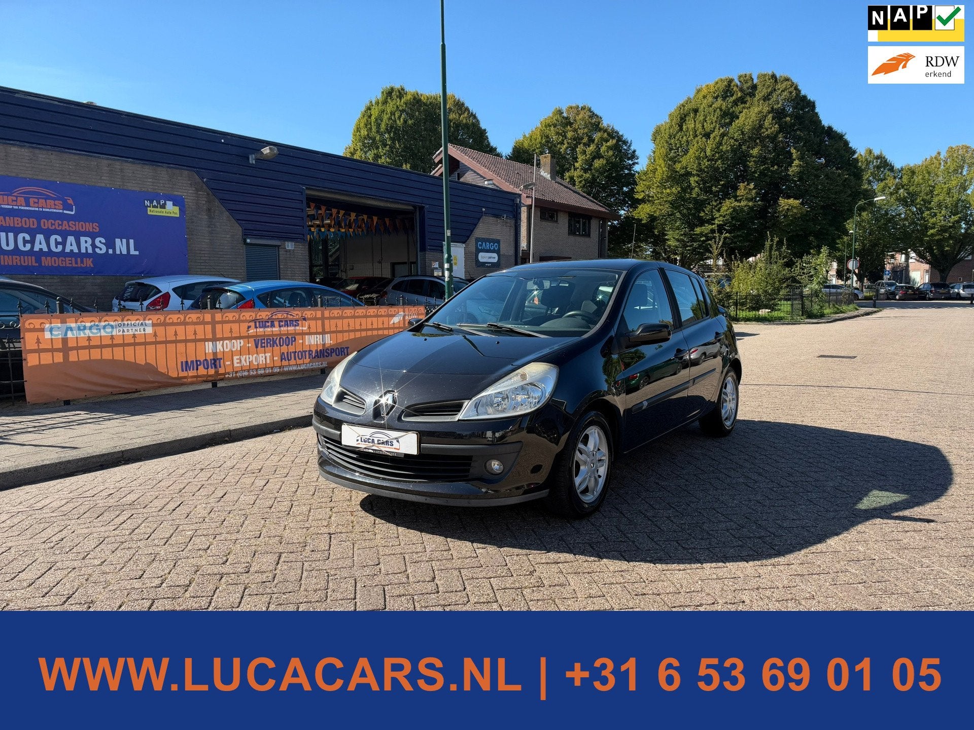 Renault Clio 1.4-16V Team Spirit Airco Trekhaak NIEUWE APK!, Voorwielaandrijving, Gebruikt, Elektrische ramen, 4 cilinders