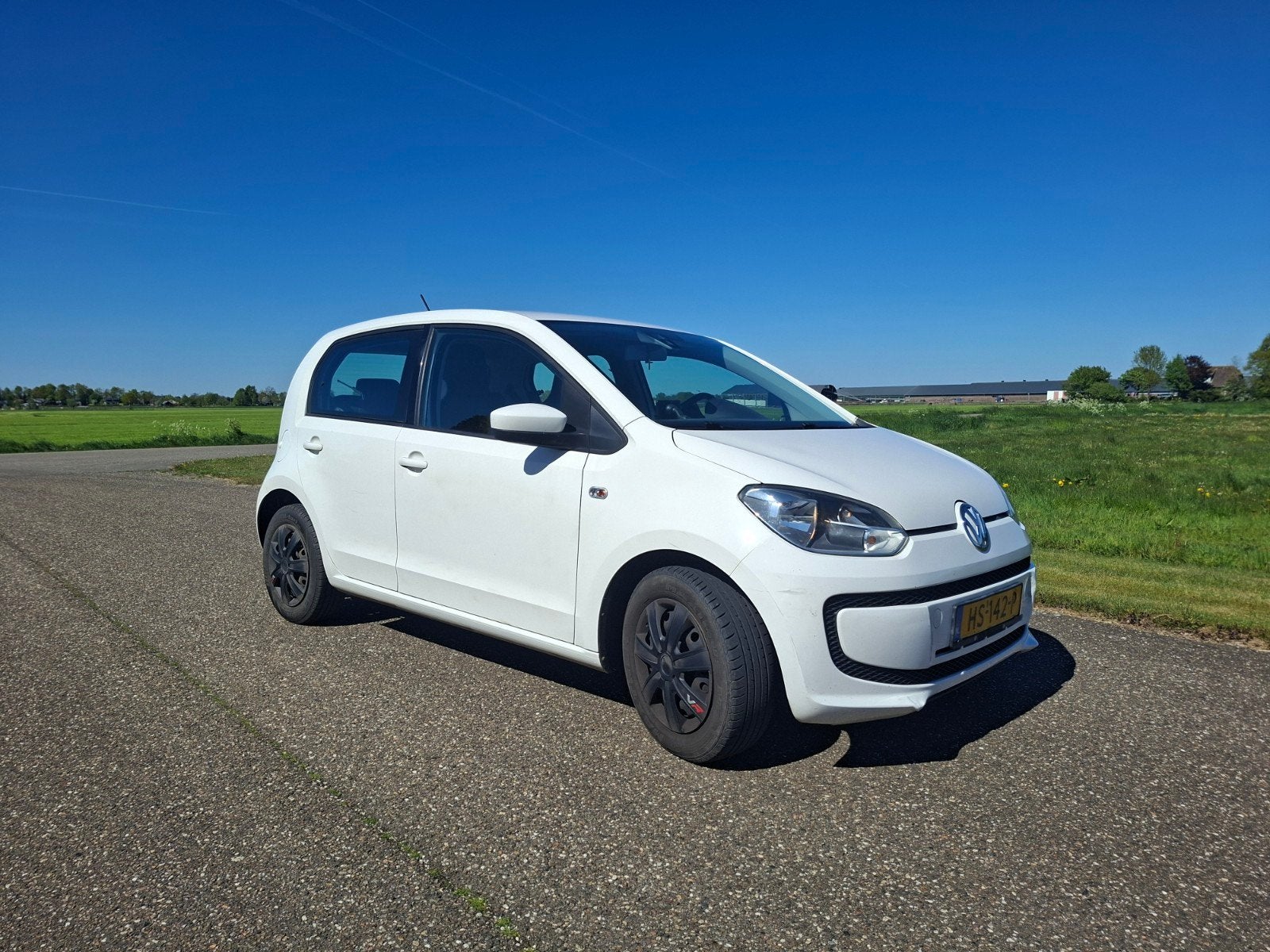 Volkswagen up! 1.0 44KW/60PK 5-DRS 2015 Wit, Voorwielaandrijving, Elektrische ramen, Up!, 840 kg