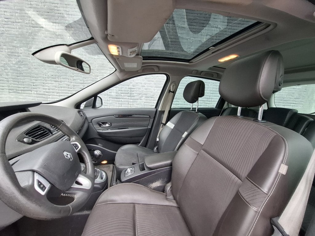 Renault Scénic 1.6 dCi Bose Navi/Pano/Ecc/Cruise ✅, Auto's, Renault, Euro 5, Gebruikt, 4 cilinders, 23 km/l