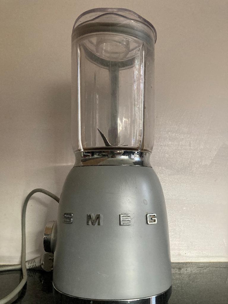 SMEG blender, Witgoed en Apparatuur, Blenders, Ophalen, Gebruikt, Blender