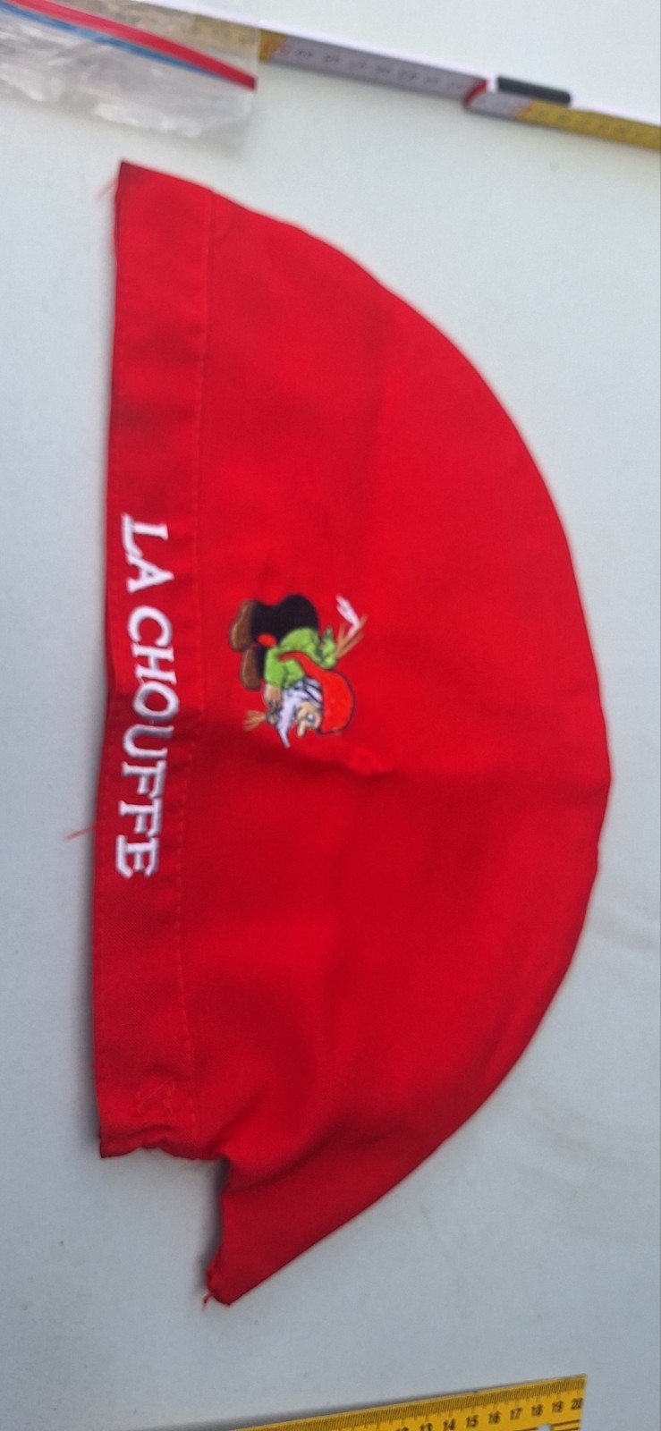 La Chouffe kabouter muts (27.2), Ophalen of Verzenden, Zo goed als nieuw, Overige typen, Overige merken