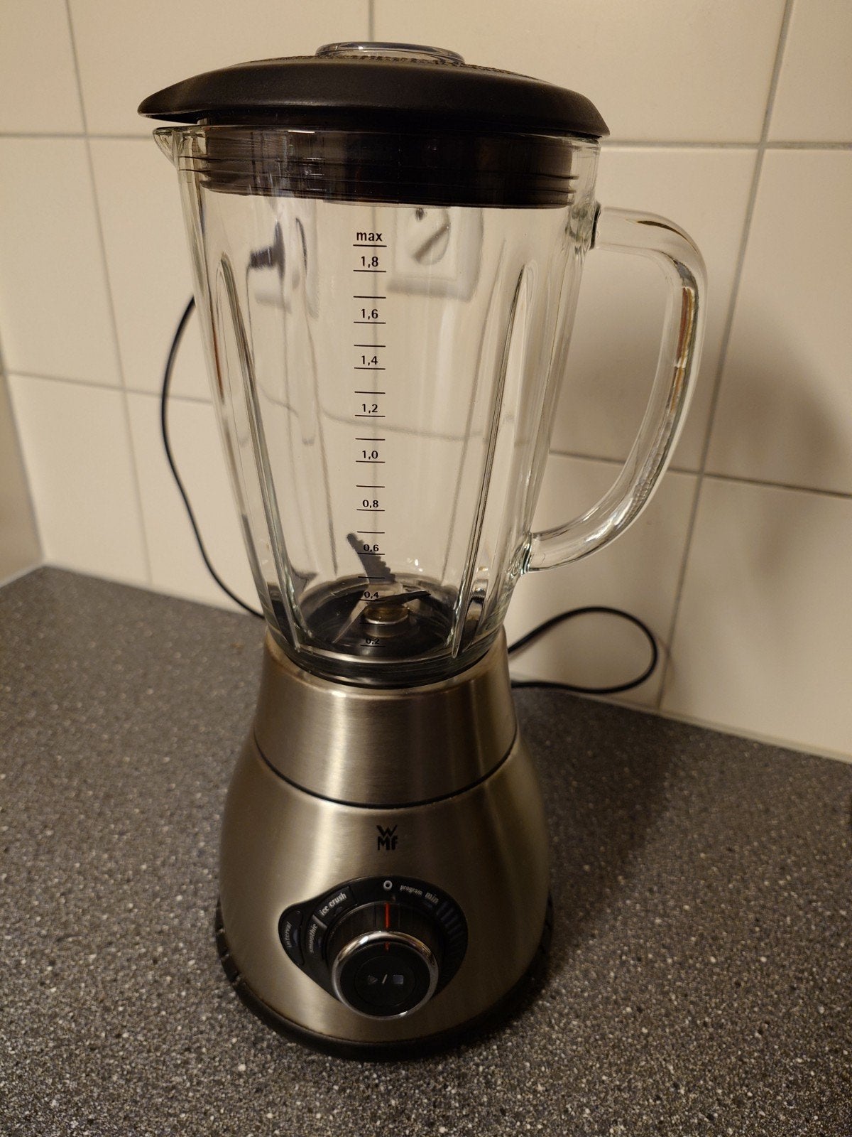 WMF Blender met glazen kan - Krachtige keukenmachine - ZGAN, Ophalen, Zo goed als nieuw, Blender