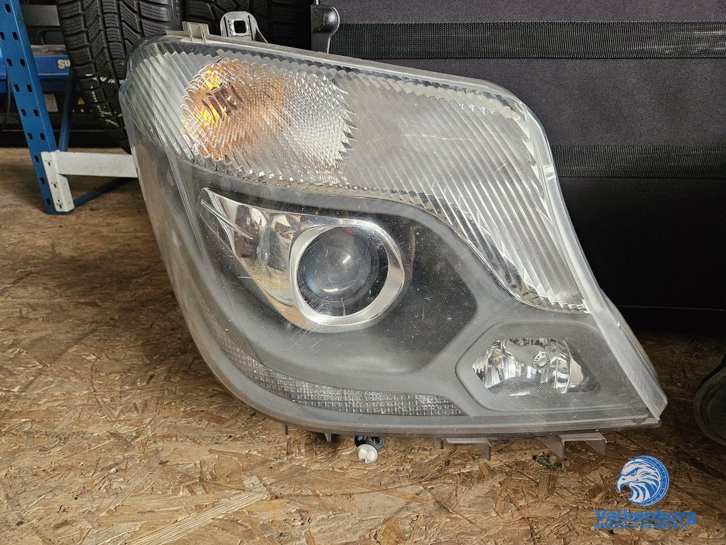 Originele Mercedes Sprinter B906 W906 Facelift Bi-Xenon kopl, Gebruikt, -, -, Ophalen of Verzenden