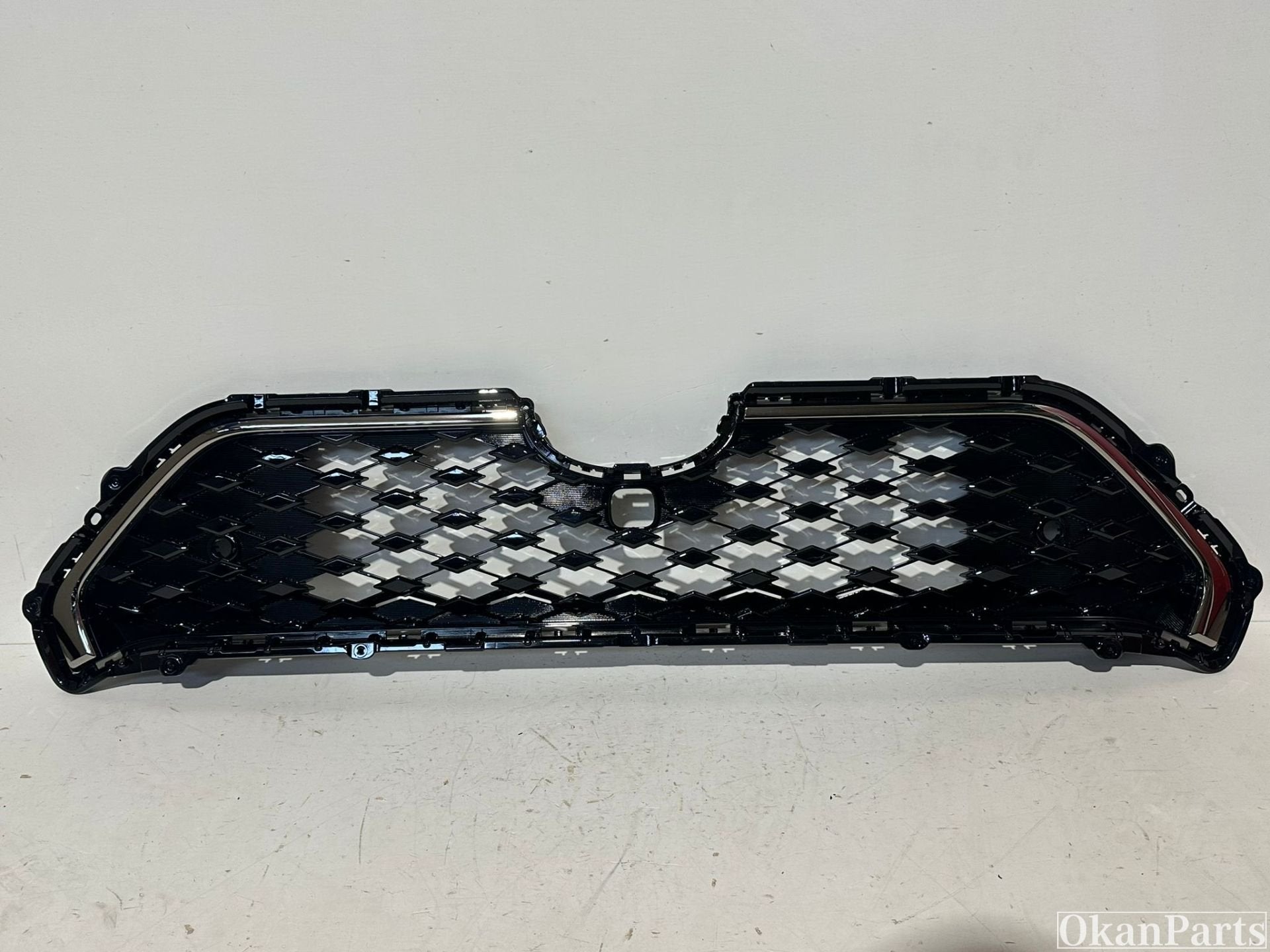 Toyota Rav4 V Grille 53102-42010
